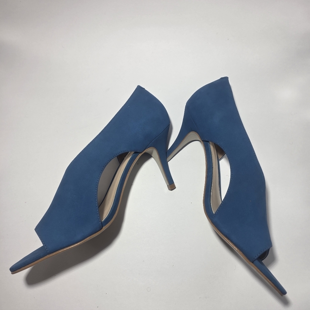 Elegant Blue Women's Shoes - Picture 8 of 10